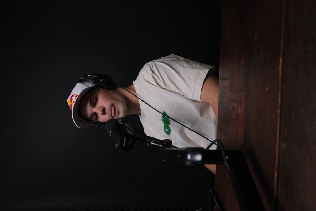 Julien Beaumer — Gypsy Tales episode photo